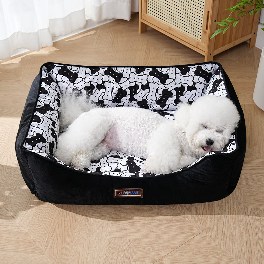 Black & White Bone Pattern Dog Bed