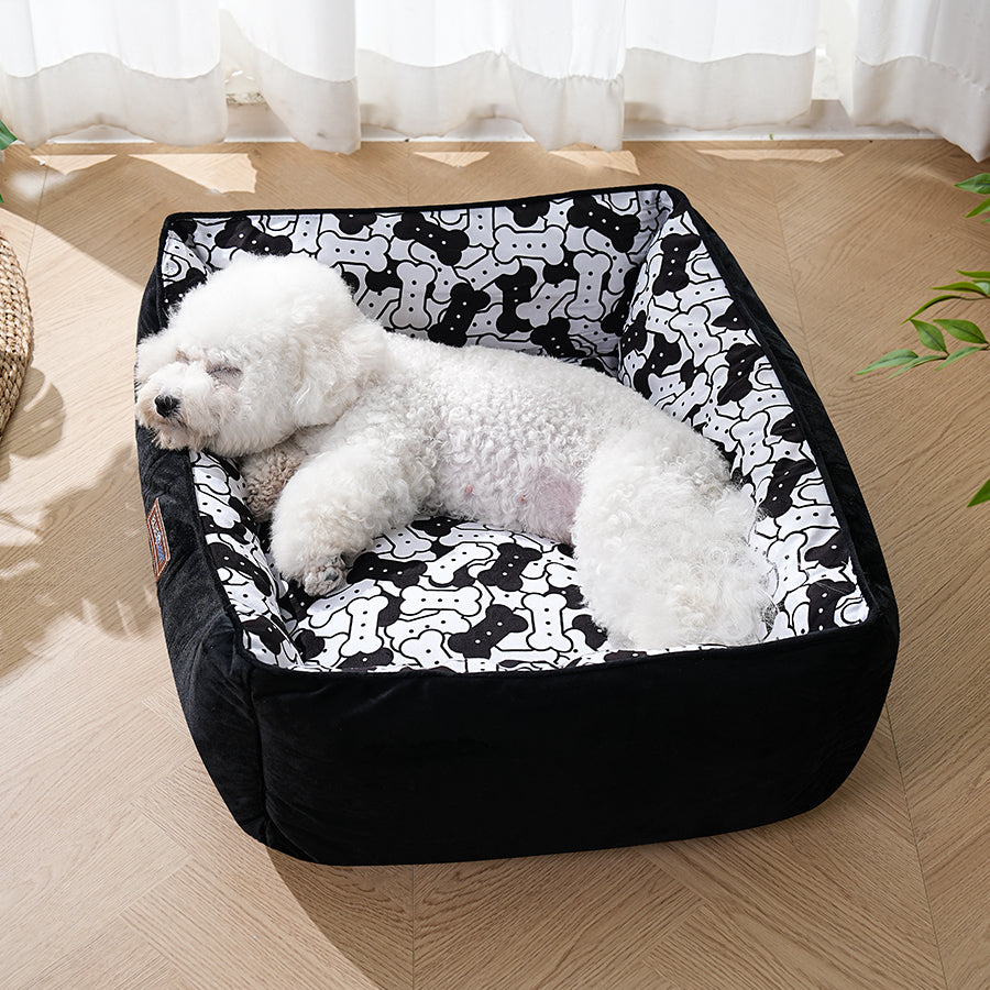 Black & White Bone Pattern Dog Bed